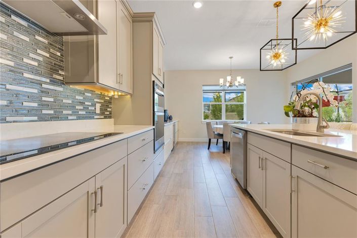 Image No.22-5 Bed House for sale