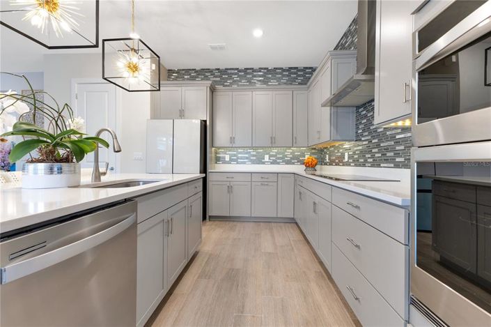 Image No.23-5 Bed House for sale