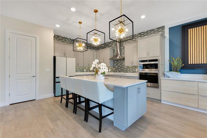 Image No.26-5 Bed House for sale