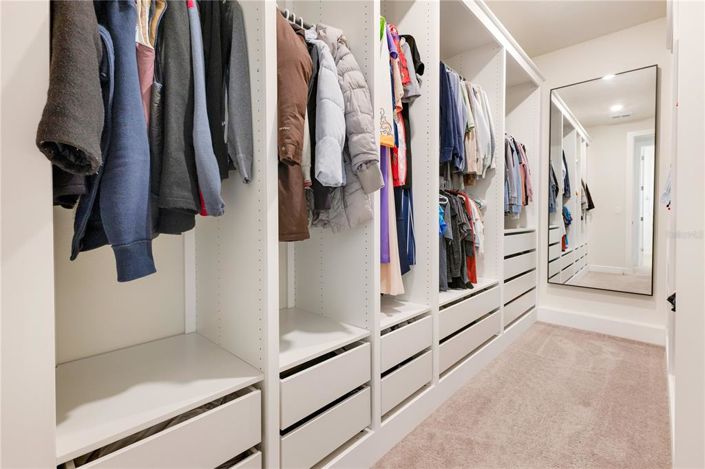 Image No.38-5 Bed House for sale