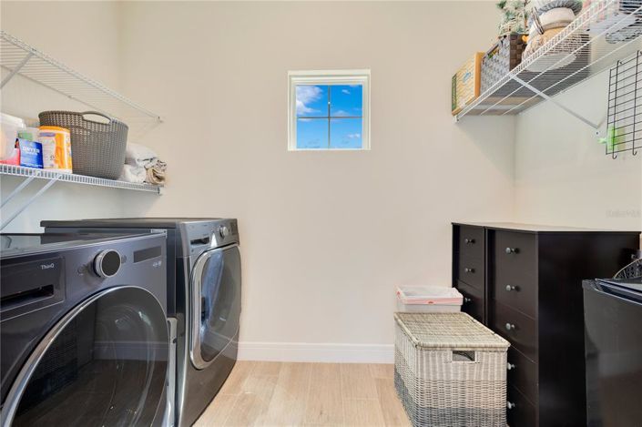 Image No.48-5 Bed House for sale