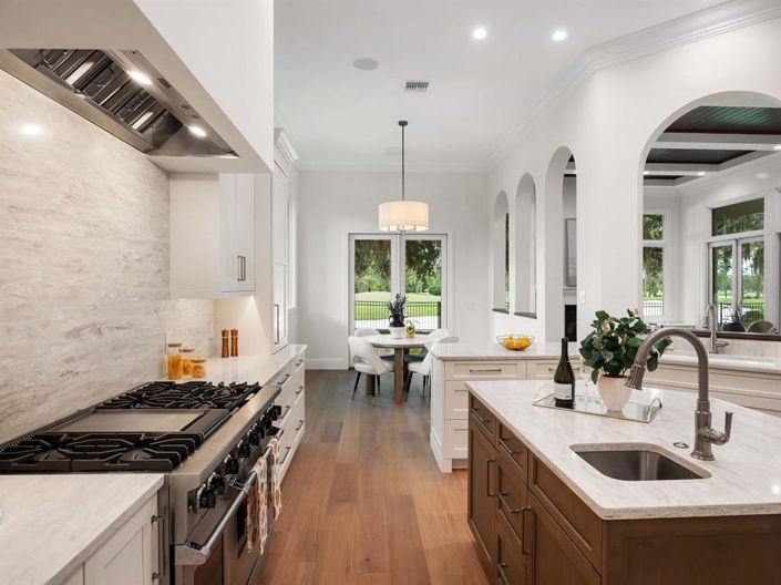 Image No.12-5 Bed House for sale