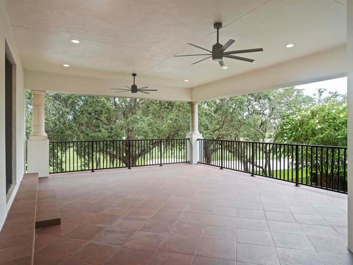 Image No.42-5 Bed House for sale