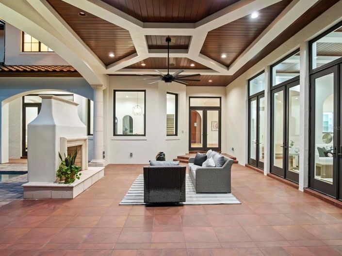 Image No.47-5 Bed House for sale