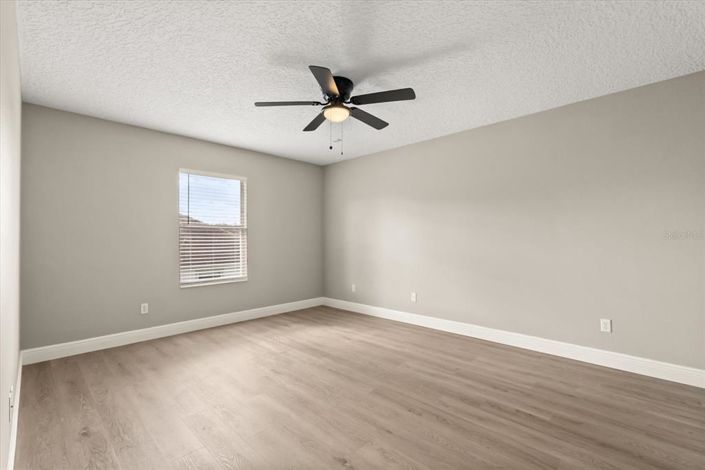 Image No.28-5 Bed House for sale