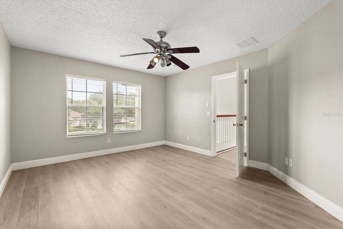 Image No.31-5 Bed House for sale