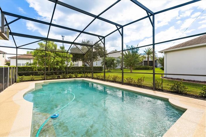 Image No.34-5 Bed House for sale