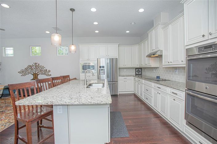 Image No.15-5 Bed House for sale