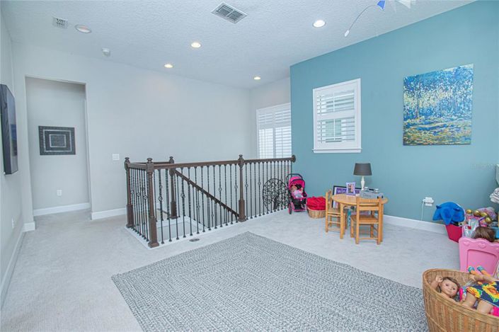 Image No.19-5 Bed House for sale