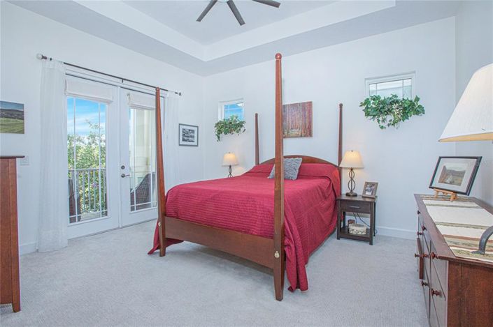 Image No.20-5 Bed House for sale