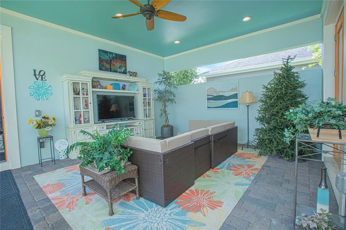 Image No.28-5 Bed House for sale