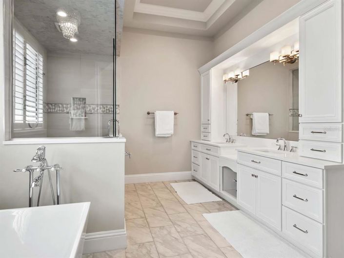 Image No.25-5 Bed House for sale