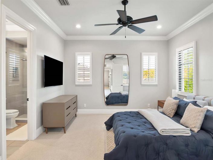 Image No.34-5 Bed House for sale