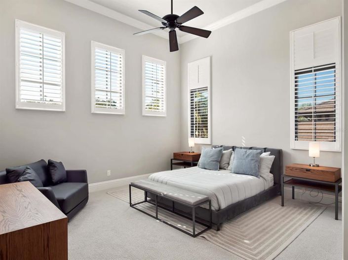 Image No.36-5 Bed House for sale