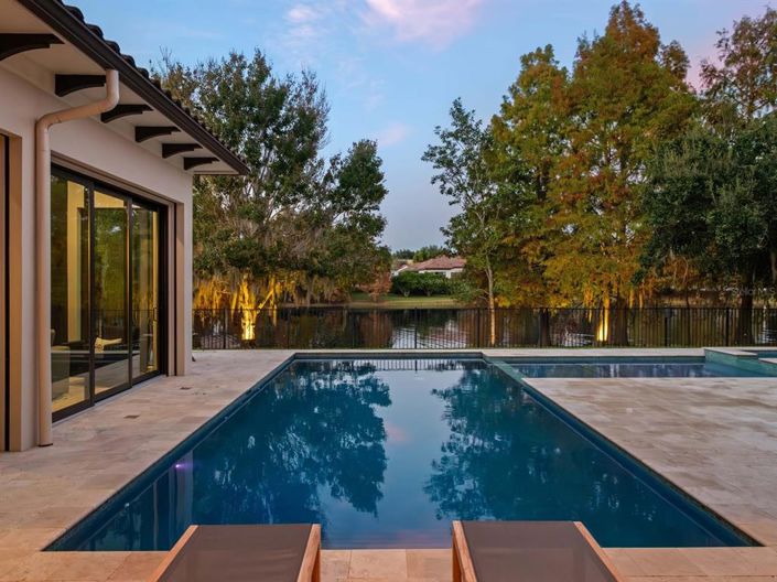 Image No.39-5 Bed House for sale