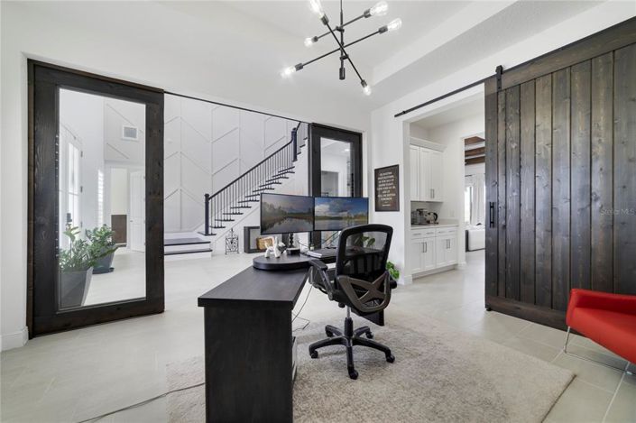 Image No.14-6 Bed House for sale