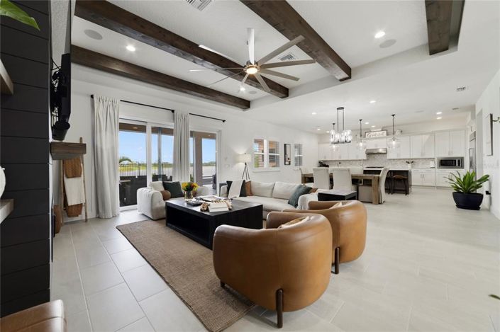 Image No.18-6 Bed House for sale