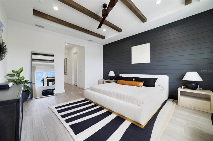 Image No.27-6 Bed House for sale