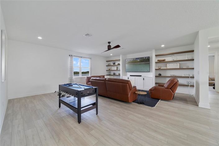 Image No.34-6 Bed House for sale