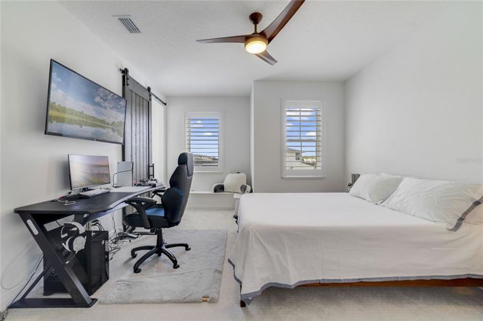 Image No.35-6 Bed House for sale