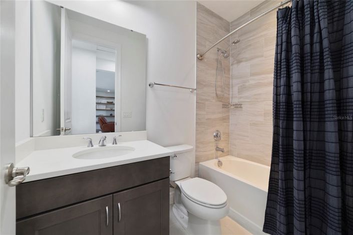 Image No.46-6 Bed House for sale