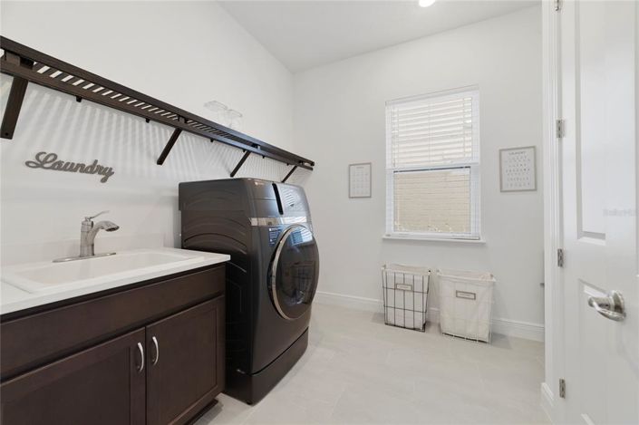 Image No.47-6 Bed House for sale