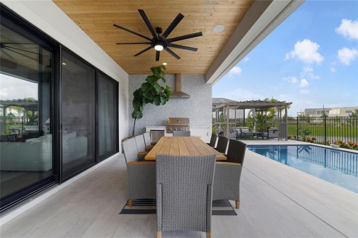 Image No.53-6 Bed House for sale