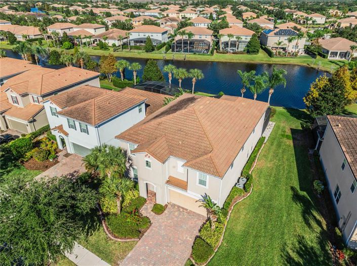 Image No.2-Maison de 5 chambres à vendre à Saint John