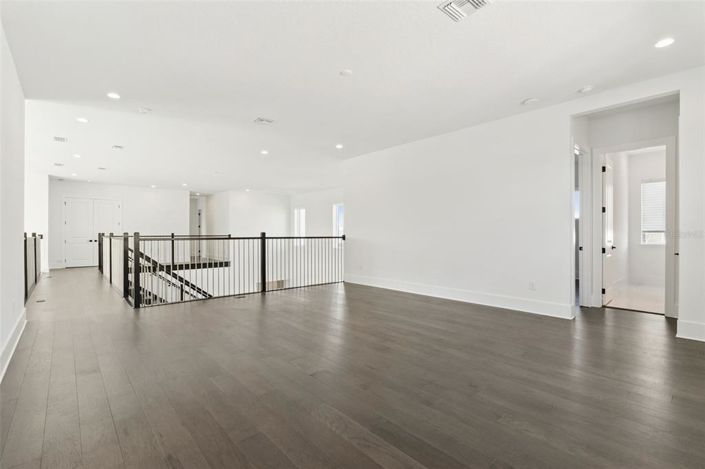 Image No.22-5 Bed House for sale