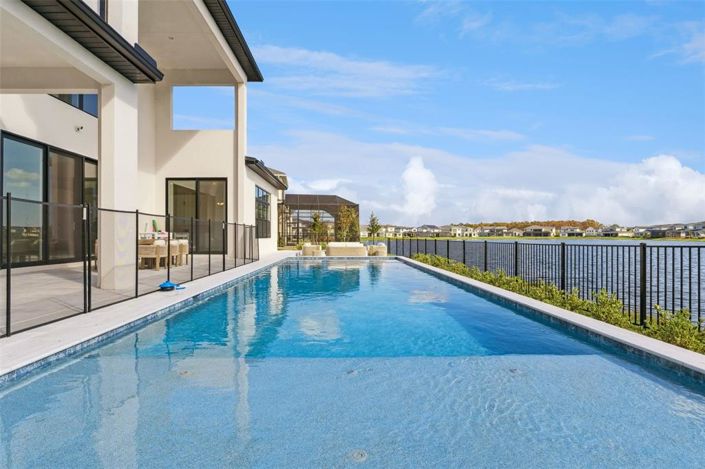 Image No.42-5 Bed House for sale