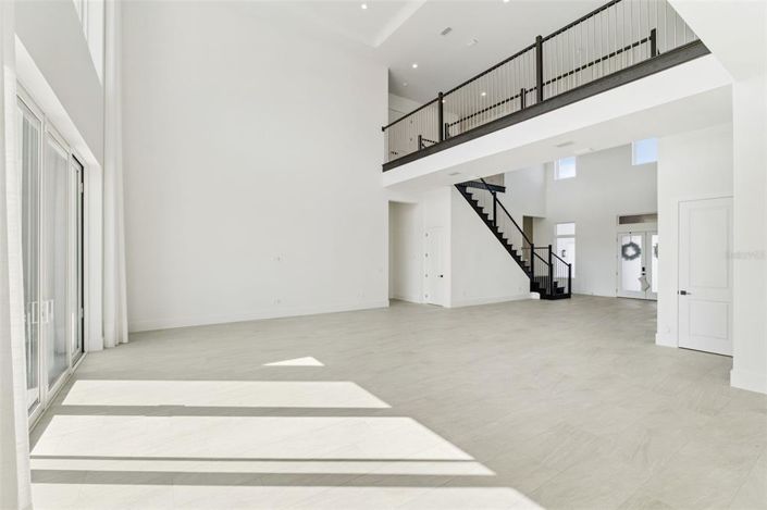 Image No.5-5 Bed House for sale