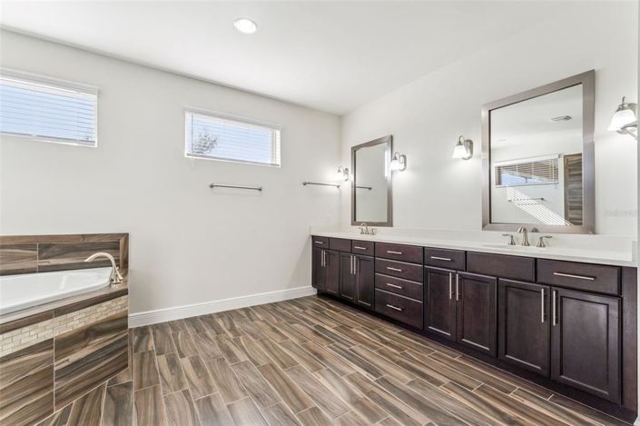 Image No.23-Maison de 5 chambres à vendre à Saint John