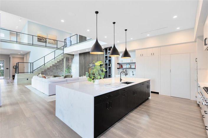 Image No.8-Maison de 4 chambres à vendre à Saint John