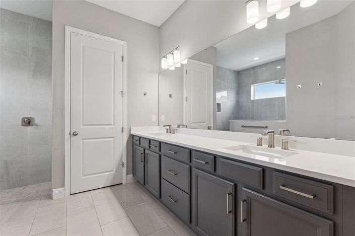 Image No.25-Maison de 4 chambres à vendre à Saint John