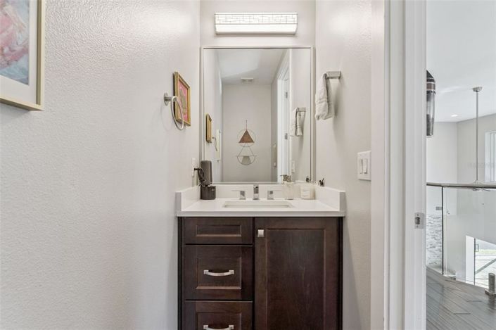 Image No.20-5 Bed House for sale