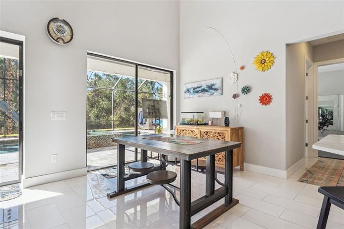 Image No.7-5 Bed House for sale