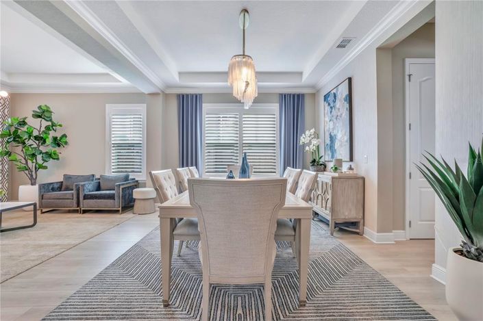 Image No.10-4 Bed House for sale