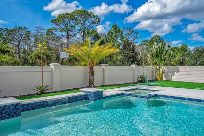 Image No.52-4 Bed House for sale