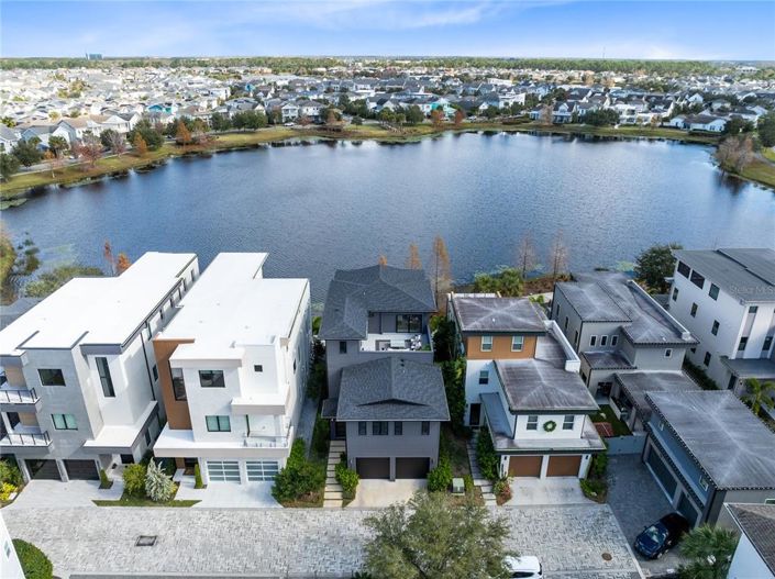 Image No.2-4 Bed House for sale