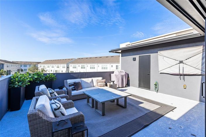 Image No.40-4 Bed House for sale