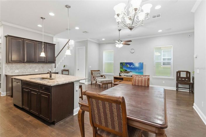 Image No.10-4 Bed House for sale