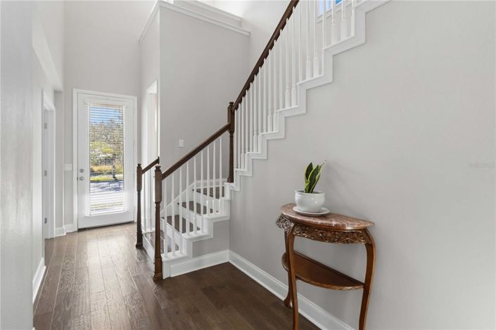 Image No.5-4 Bed House for sale