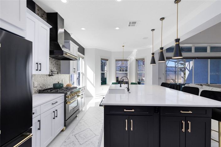 Image No.21-4 Bed House for sale