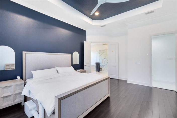 Image No.24-4 Bed House for sale