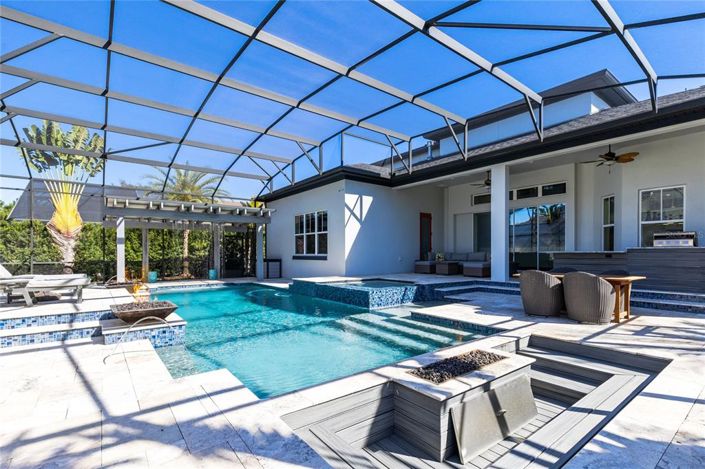 Image No.45-4 Bed House for sale