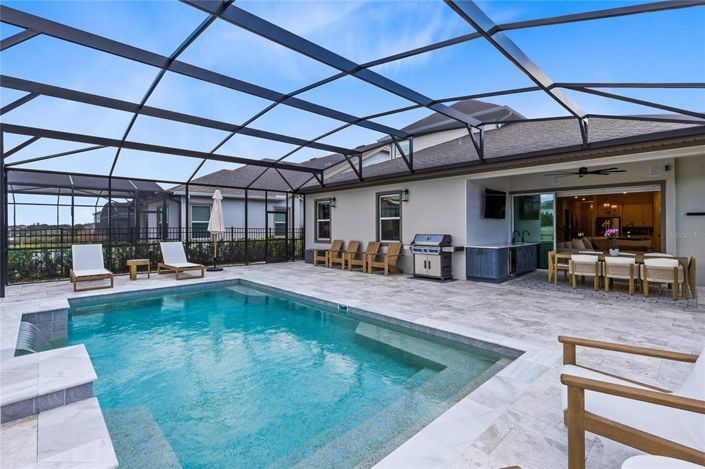 Image No.2-Maison de 5 chambres à vendre à Saint John