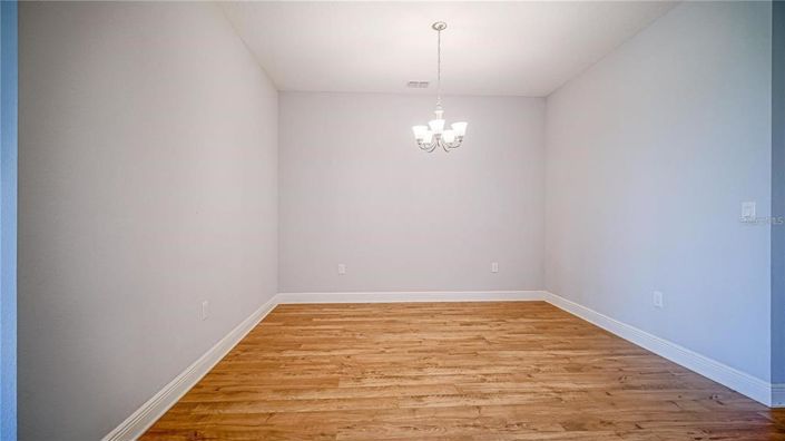 Image No.16-Maison de 4 chambres à vendre à Saint John