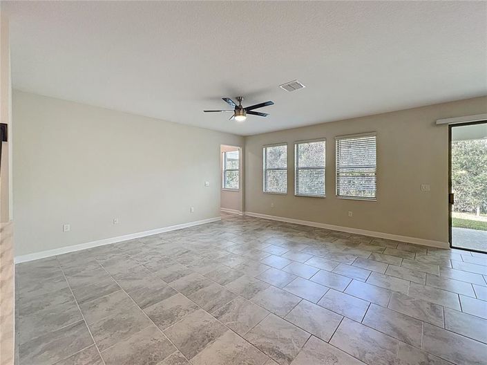 Image No.14-Maison de 5 chambres à vendre à Saint John