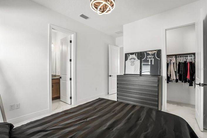 Image No.23-4 Bed House for sale