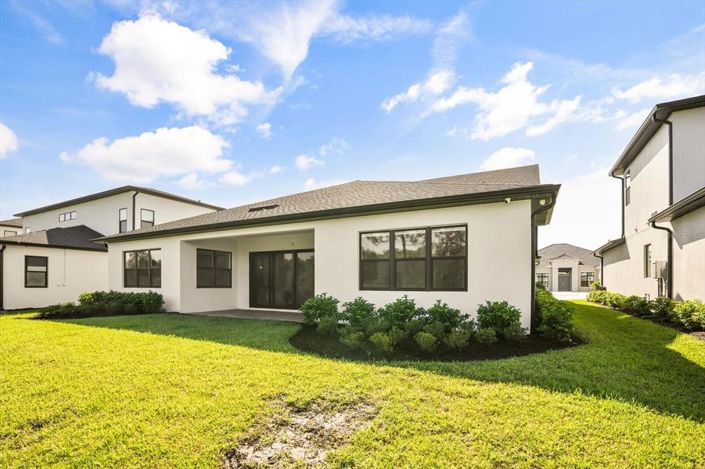 Image No.32-4 Bed House for sale